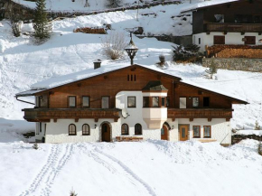 Holiday Home Berghaus by Interhome